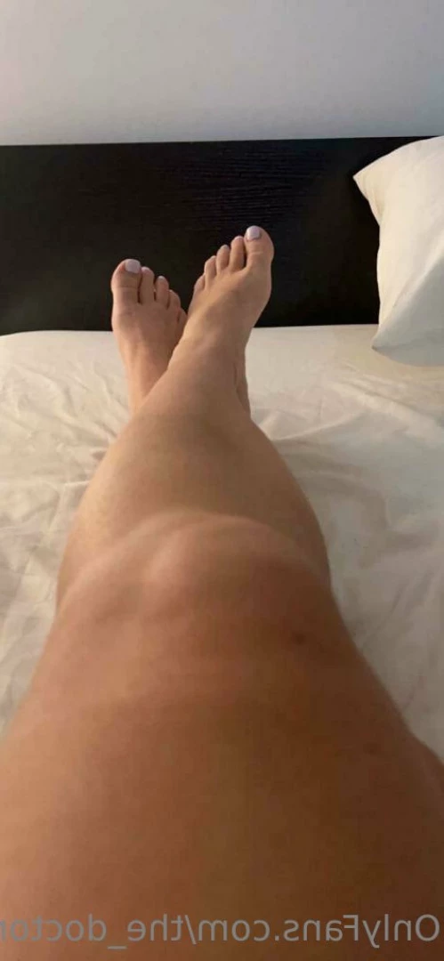 The Doctor Hotwife [ the_doctor_hotwife ] Onlyfans leaked photo 7040545 on Hotleaks.tv