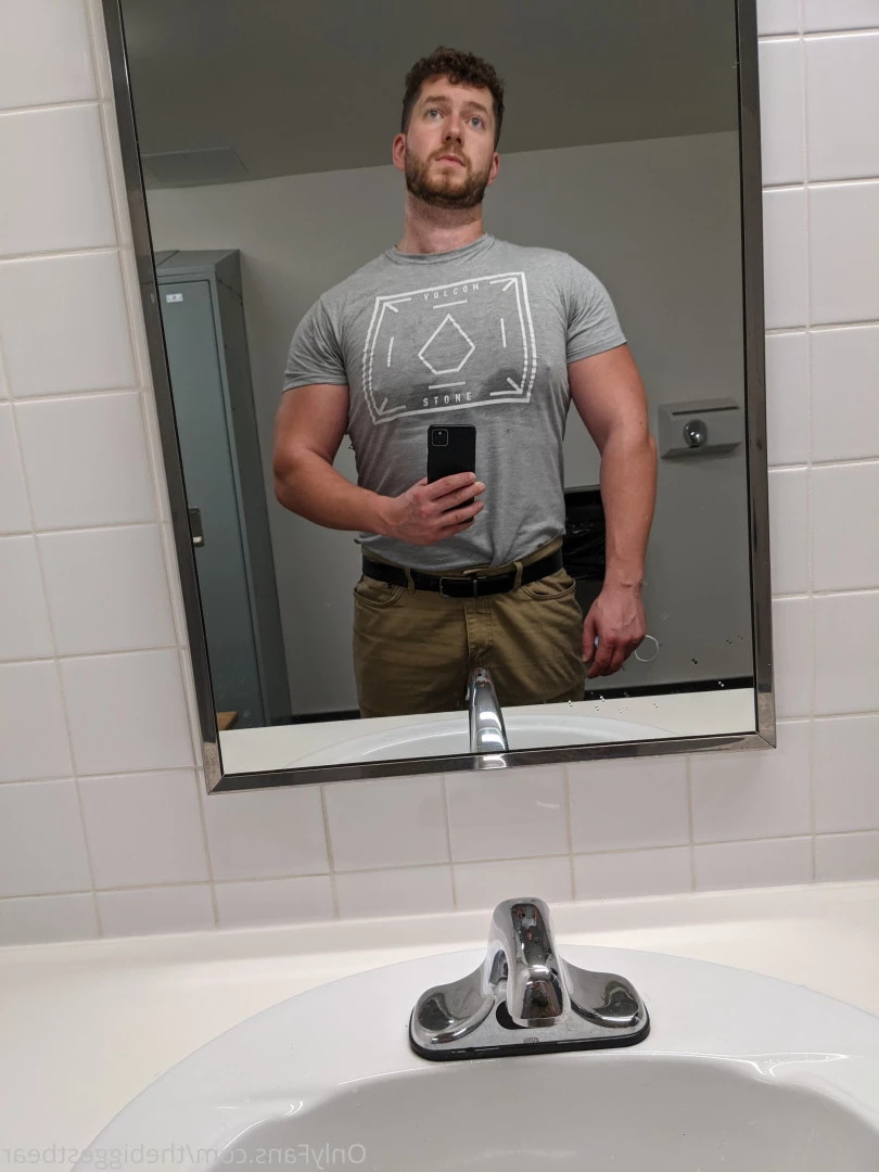 The Biggest Bear [ thebiggestbear ] Onlyfans leaked photo 6587416 on Hotleaks.tv
