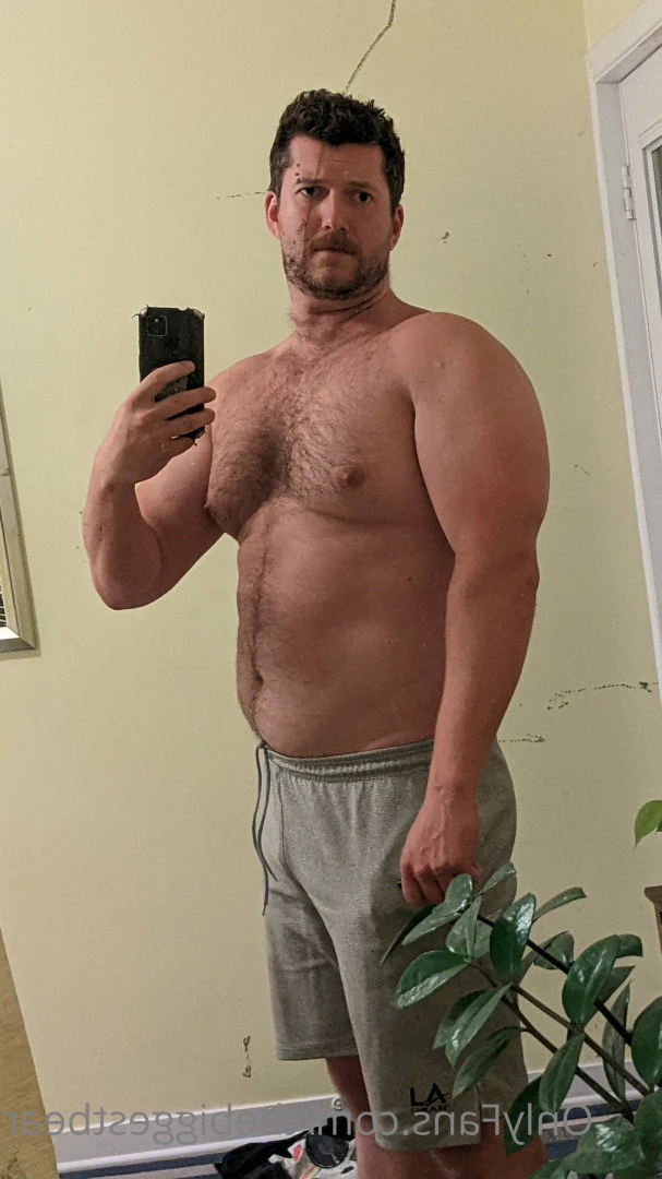 The Biggest Bear [ thebiggestbear ] Onlyfans leaked photo 6587861 on Hotleaks.tv