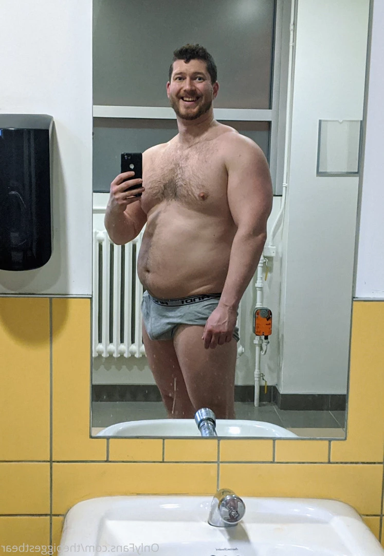 The Biggest Bear [ thebiggestbear ] Onlyfans leaked photo 6588105 on Hotleaks.tv