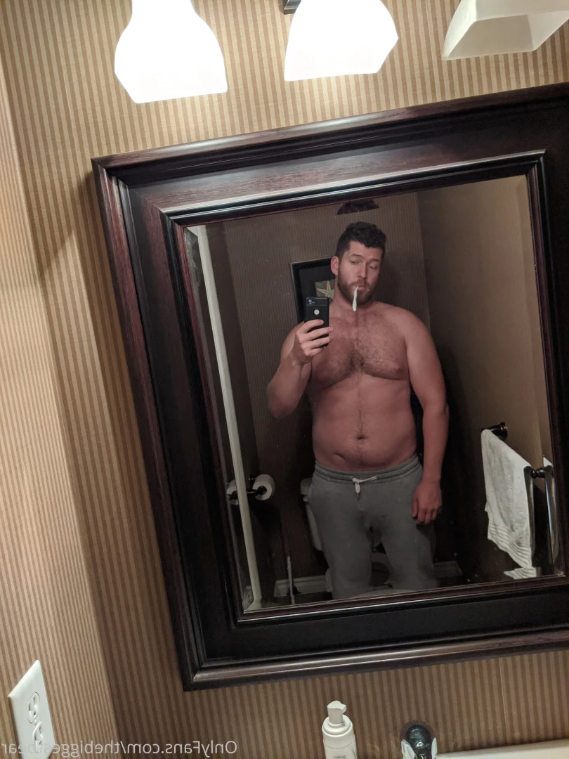 The Biggest Bear [ thebiggestbear ] Onlyfans leaked photo 6589692 on Hotleaks.tv