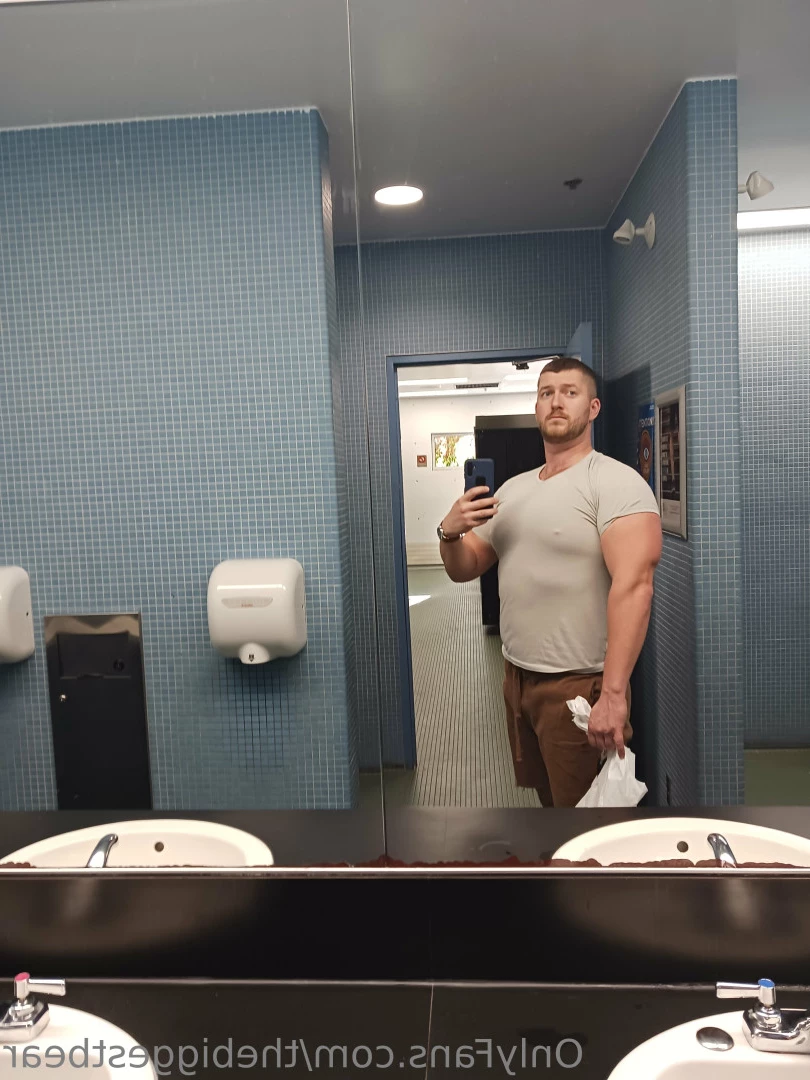 The Biggest Bear [ thebiggestbear ] Onlyfans leaked photo 6589867 on Hotleaks.tv