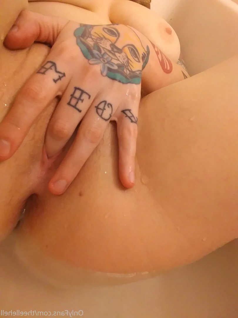 Elle Hell [ theellehell ] Onlyfans leaked photo 6586254 on Hotleaks.tv