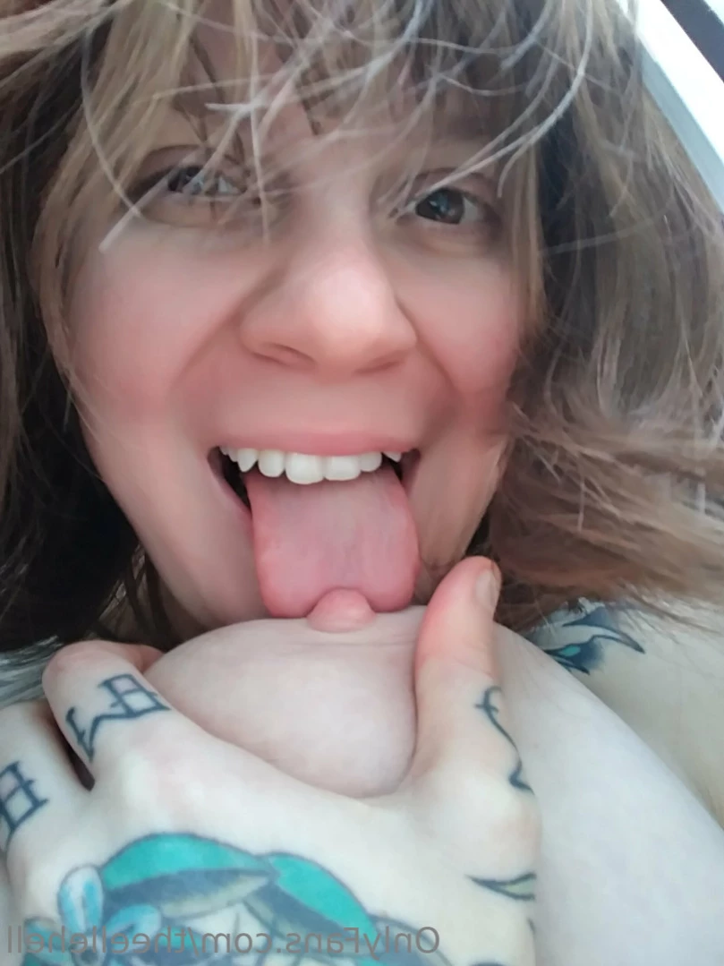Elle Hell [ theellehell ] Onlyfans leaked photo 14121690 on Hotleaks.tv