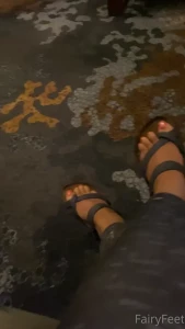 6730699