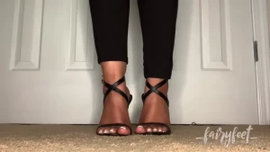 6730923