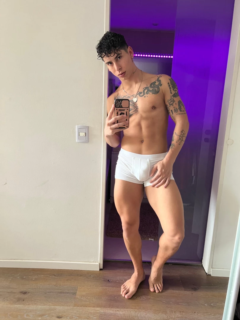 thekidemifree Onlyfans leaked photo 6913329 on Hotleaks.tv