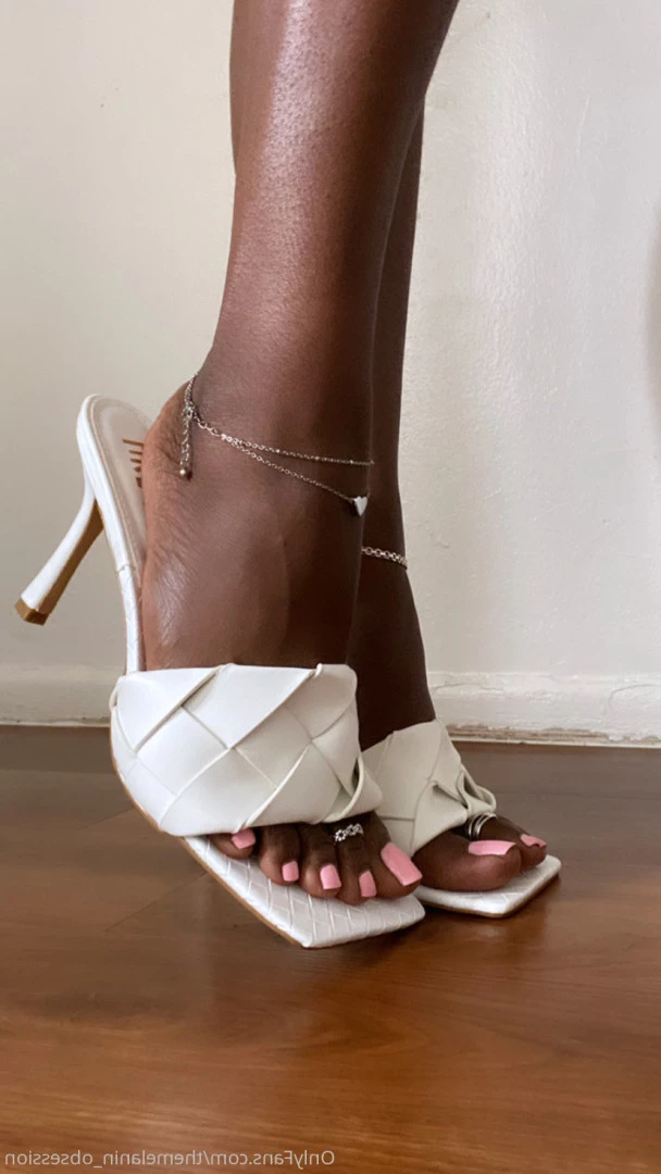 🖤Kelly 💖 [ themelanin_obsession ] Onlyfans leaked photo 6763659 on Hotleaks.tv