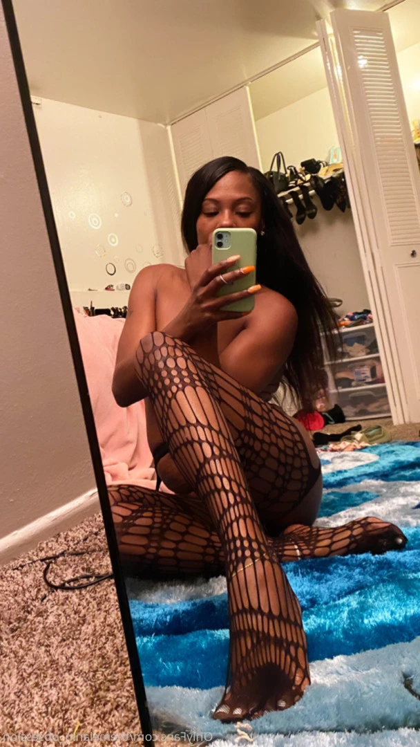 🖤Kelly 💖 [ themelanin_obsession ] Onlyfans leaked photo 6770009 on Hotleaks.tv