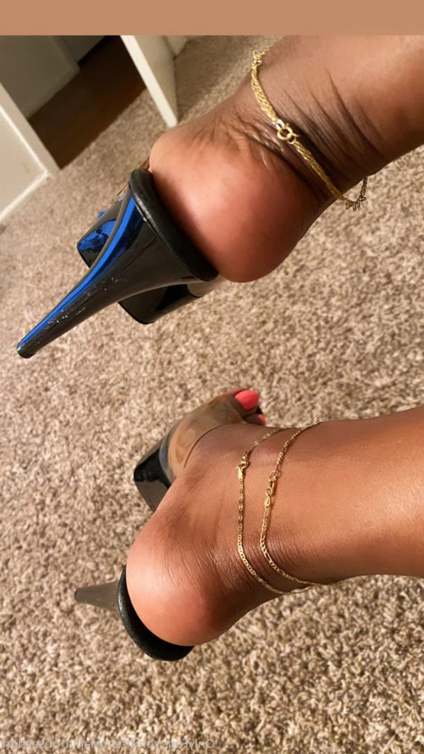 🖤Kelly 💖 [ themelanin_obsession ] Onlyfans leaked photo 6784471 on Hotleaks.tv