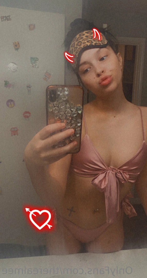 It’s my world you’re just living in it!✨ [ therealmee ] Onlyfans leaked photo 6567404 on Hotleaks.tv