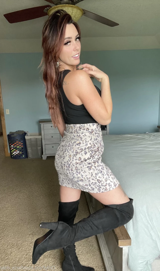 𝐿𝒶𝒸𝒾𝑒 𝑀𝒶𝓎 💋 Average Mom Next door 🚪 [ lacie_may ] Onlyfans leaked photo 13384239 on Hotleaks.tv