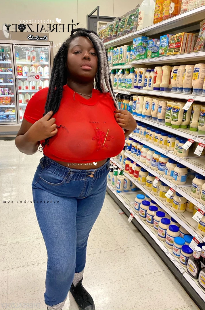 therealzoey Onlyfans leaked photo 6750929 on Hotleaks.tv