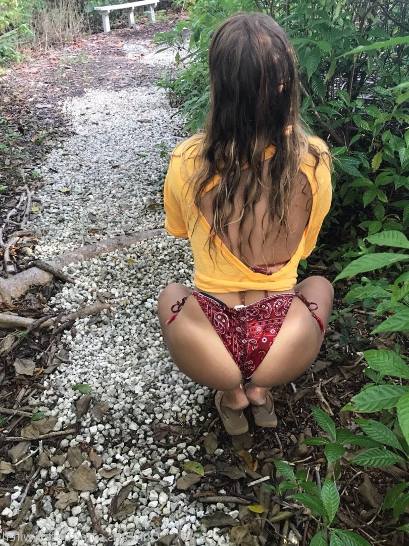 sexy wife [ thesexywifefl ] Onlyfans leaked photo 7109919 on Hotleaks.tv