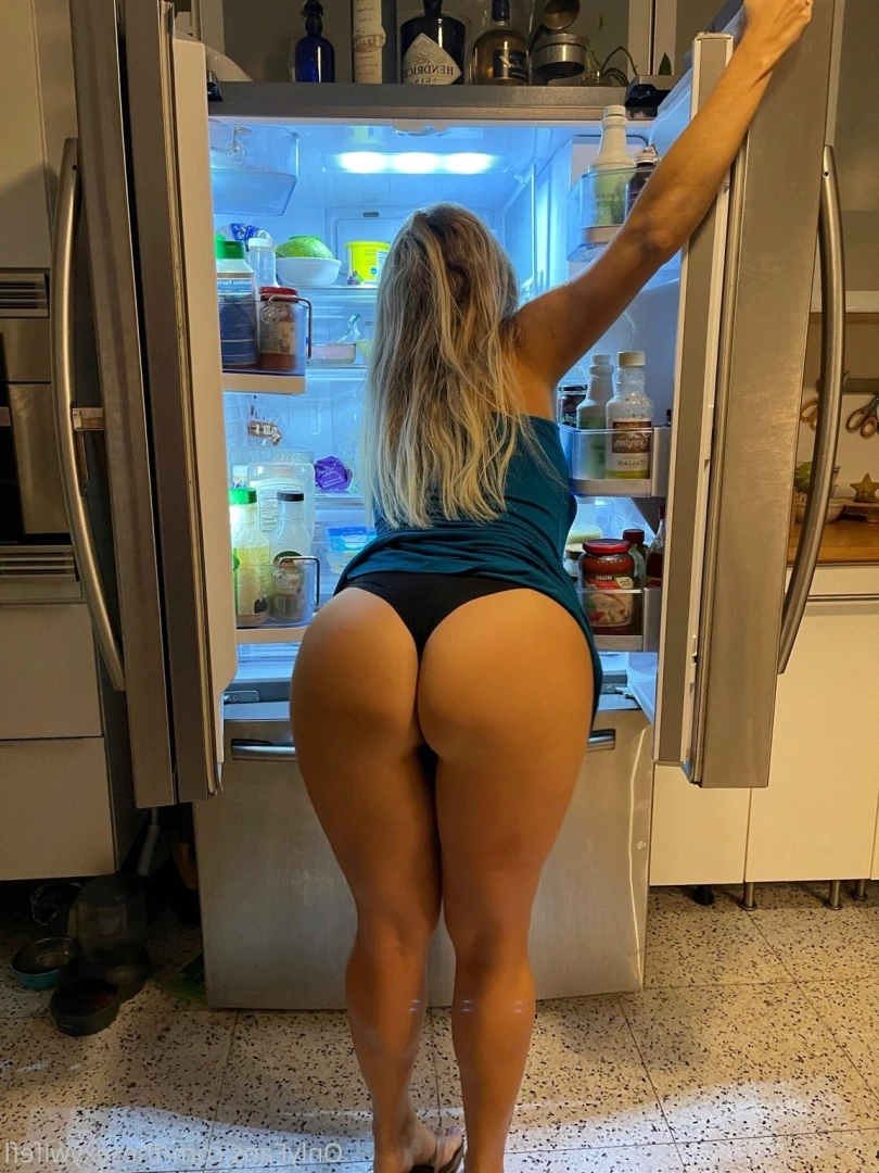 sexy wife [ thesexywifefl ] Onlyfans leaked photo 7110801 on Hotleaks.tv