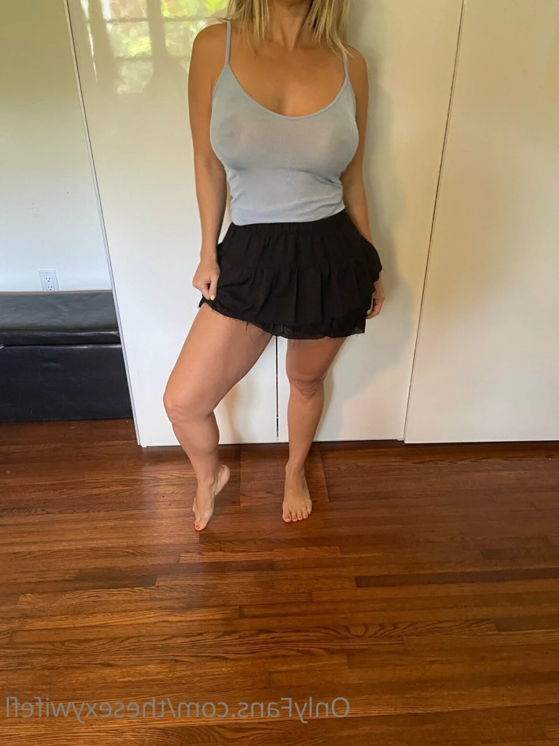 sexy wife [ thesexywifefl ] Onlyfans leaked photo 7114117 on Hotleaks.tv