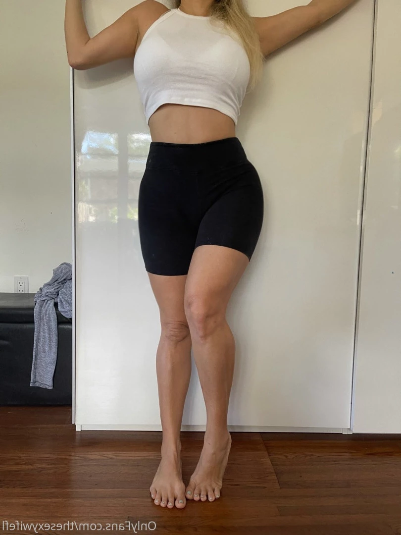 sexy wife [ thesexywifefl ] Onlyfans leaked photo 7116161 on Hotleaks.tv