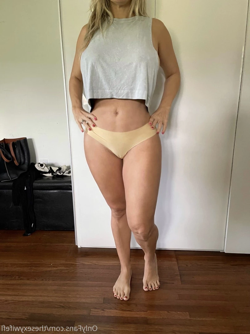 sexy wife [ thesexywifefl ] Onlyfans leaked photo 7116964 on Hotleaks.tv