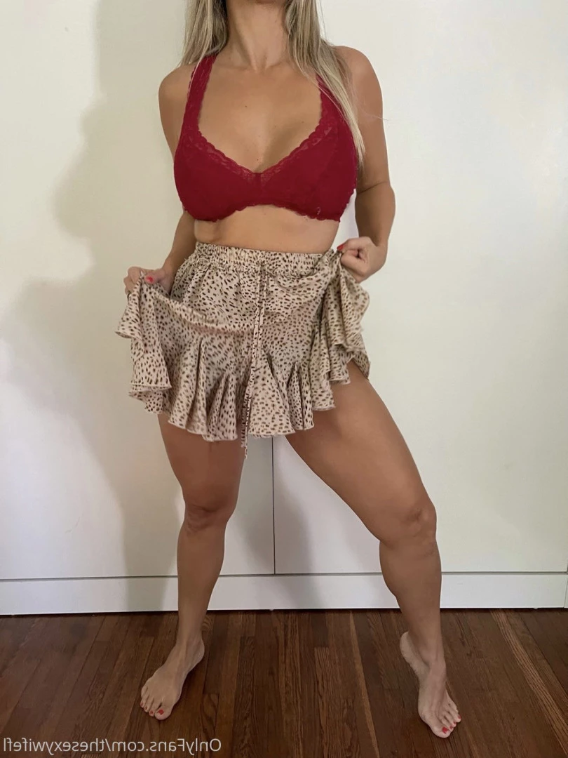 sexy wife [ thesexywifefl ] Onlyfans leaked photo 7125197 on Hotleaks.tv