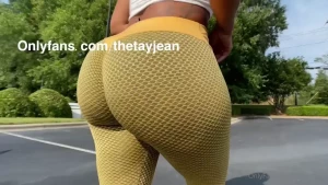 Thetayjean 💦 Natural Fat ASS 🍑 [ thetayjean ] Onlyfans leaked video 6676104 on Hotleaks.tv