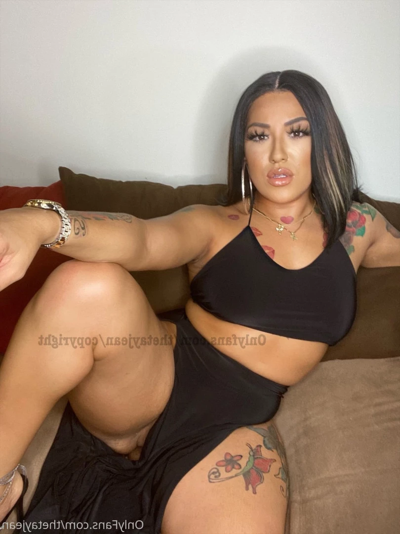 Thetayjean 💦 Natural Fat ASS 🍑 [ thetayjean ] Onlyfans leaked photo 6954651 on Hotleaks.tv