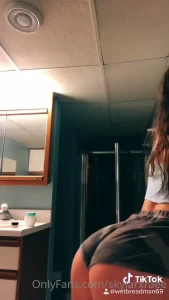 lacyyy;) [ lacylotus ] Onlyfans leaked video 1877368 on Hotleaks.tv