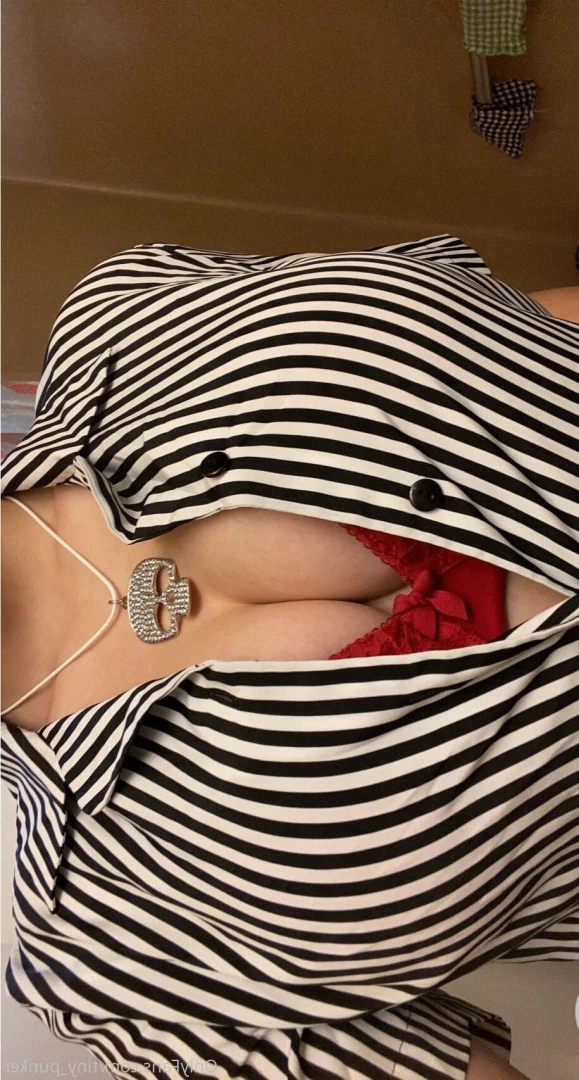 Finley [ tiny_punker ] Onlyfans leaked photo 6772048 on Hotleaks.tv