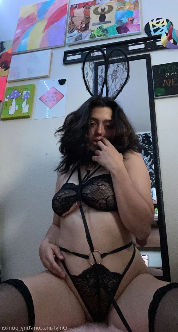 Finley [ tiny_punker ] Onlyfans leaked photo 6772073 on Hotleaks.tv