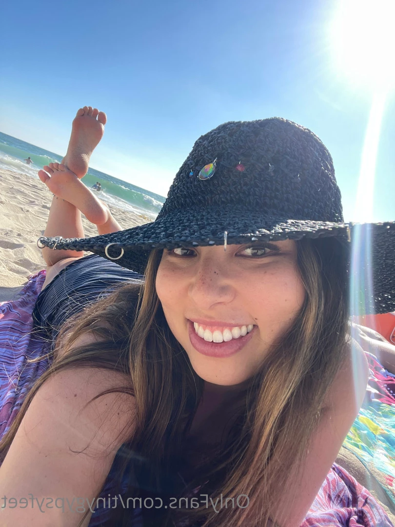 Tiny [ tinygypsyfeet ] Onlyfans leaked photo 7083787 on Hotleaks.tv