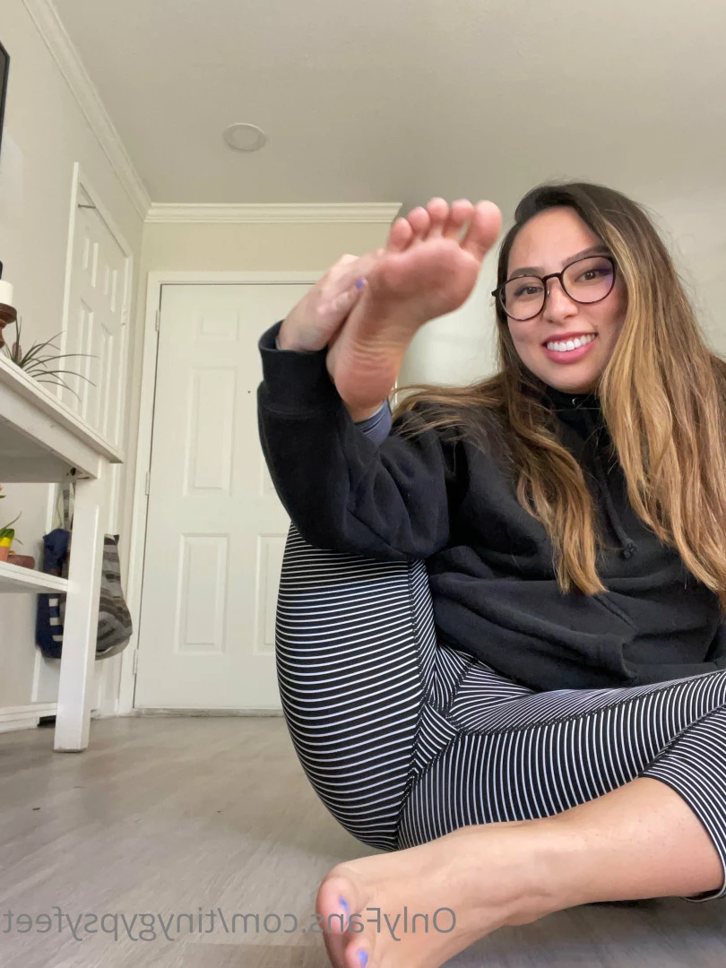 Tiny [ tinygypsyfeet ] Onlyfans leaked photo 7084184 on Hotleaks.tv