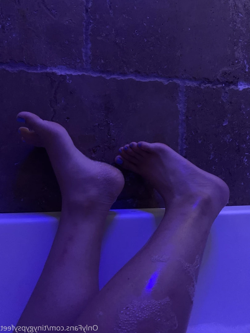 Tiny [ tinygypsyfeet ] Onlyfans leaked photo 7086827 on Hotleaks.tv