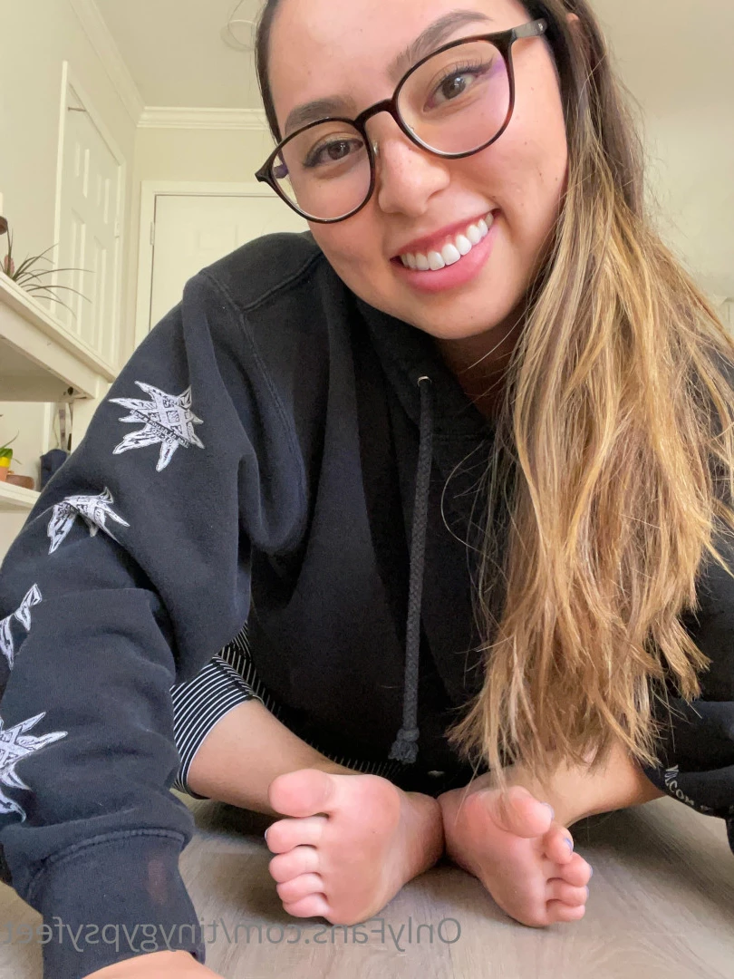 Tiny [ tinygypsyfeet ] Onlyfans leaked photo 7090571 on Hotleaks.tv