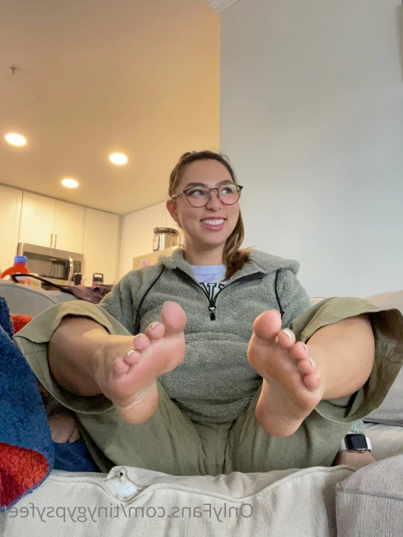 Tiny [ tinygypsyfeet ] Onlyfans leaked photo 7091426 on Hotleaks.tv