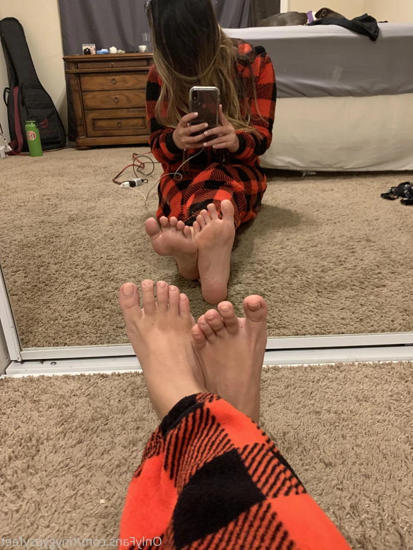 Tiny [ tinygypsyfeet ] Onlyfans leaked photo 7095045 on Hotleaks.tv