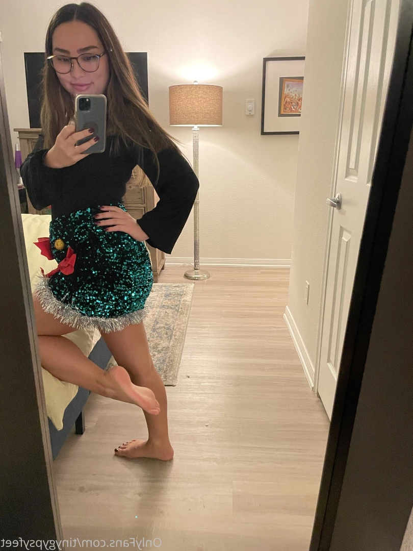 Tiny [ tinygypsyfeet ] Onlyfans leaked photo 7096832 on Hotleaks.tv
