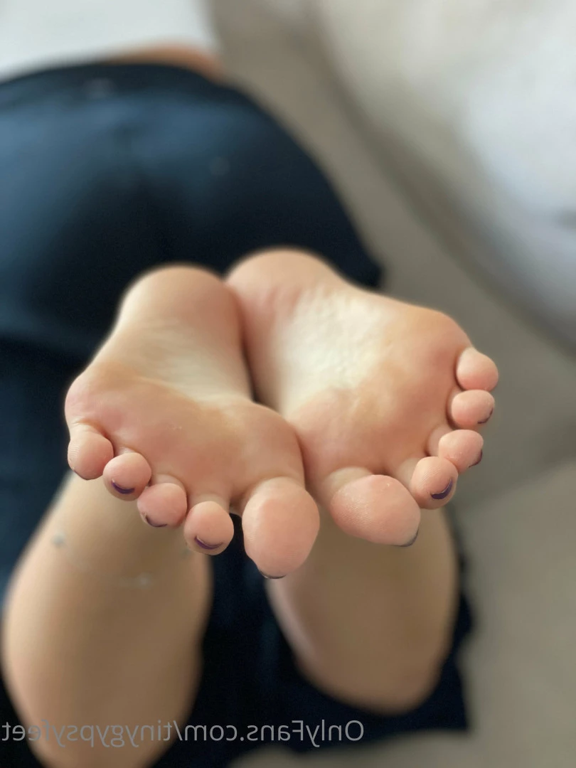 Tiny [ tinygypsyfeet ] Onlyfans leaked photo 7097588 on Hotleaks.tv