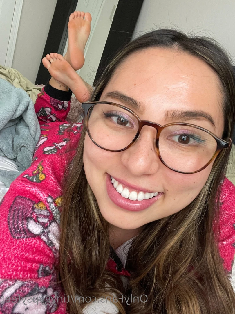 Tiny [ tinygypsyfeet ] Onlyfans leaked photo 7098325 on Hotleaks.tv