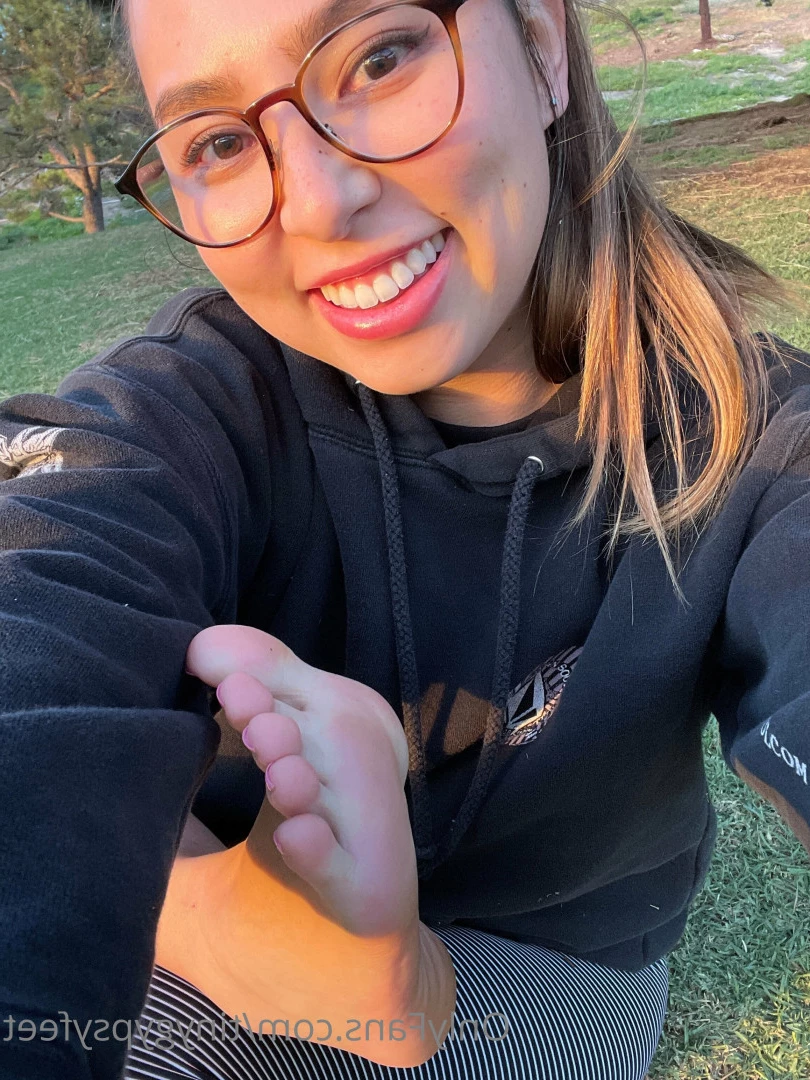 Tiny [ tinygypsyfeet ] Onlyfans leaked photo 7098820 on Hotleaks.tv
