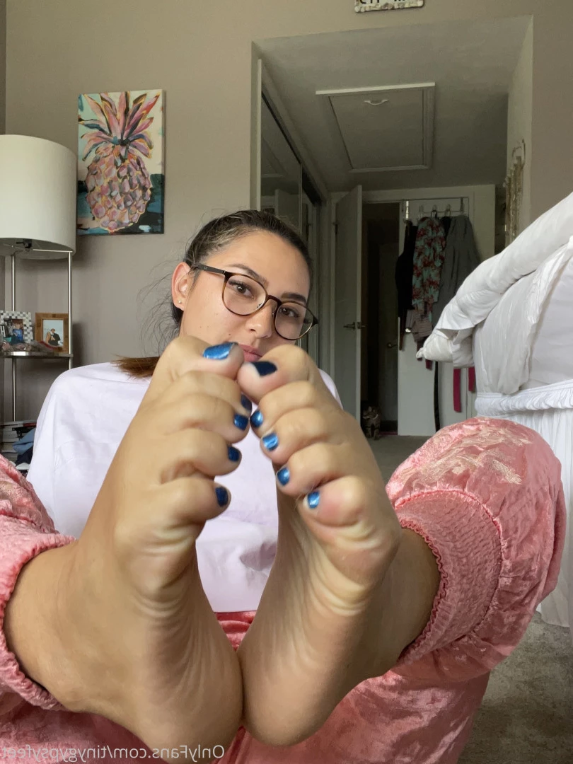 Tiny [ tinygypsyfeet ] Onlyfans leaked photo 7099418 on Hotleaks.tv