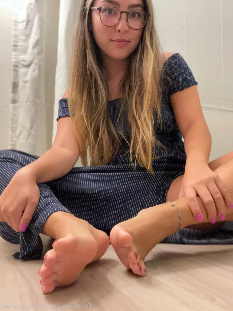Tiny [ tinygypsyfeet ] Onlyfans leaked photo 7100365 on Hotleaks.tv