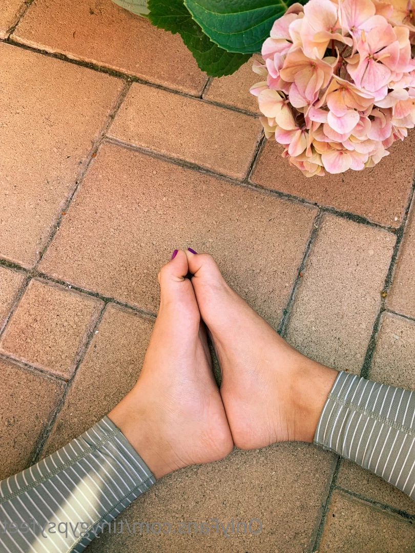 Tiny [ tinygypsyfeet ] Onlyfans leaked photo 7104096 on Hotleaks.tv
