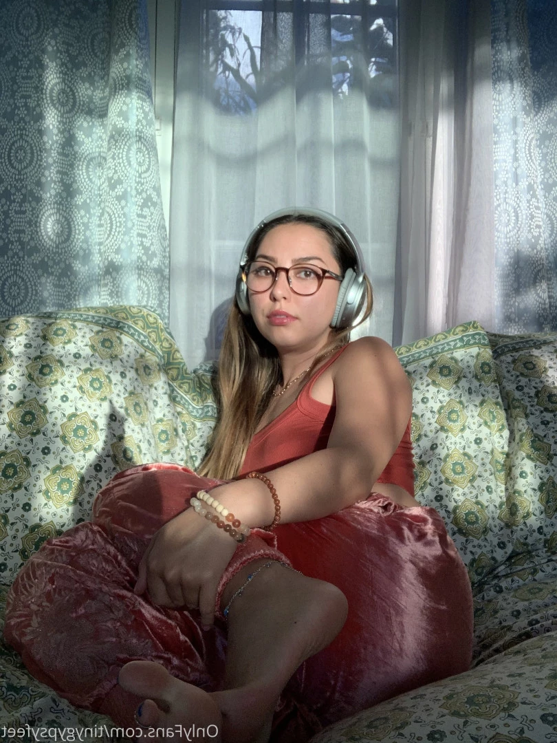 Tiny [ tinygypsyfeet ] Onlyfans leaked photo 7105288 on Hotleaks.tv