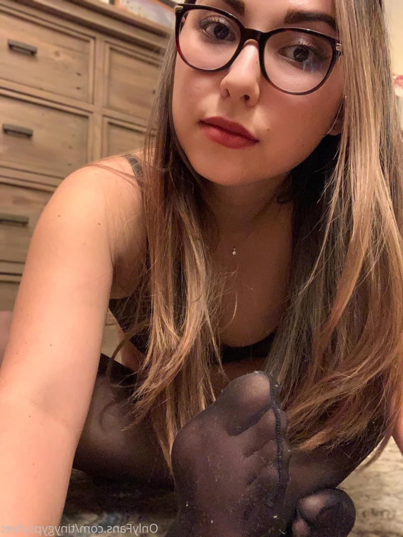 Tiny [ tinygypsyfeet ] Onlyfans leaked photo 7105886 on Hotleaks.tv