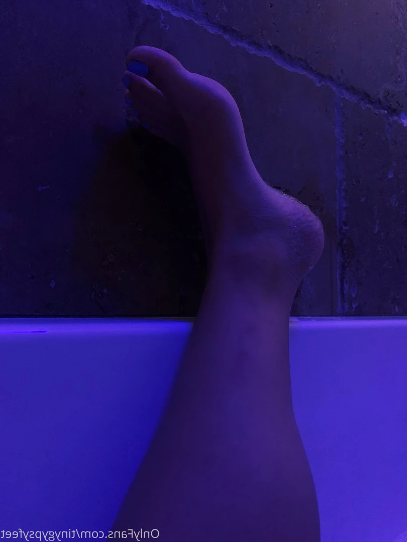 Tiny [ tinygypsyfeet ] Onlyfans leaked photo 7107235 on Hotleaks.tv