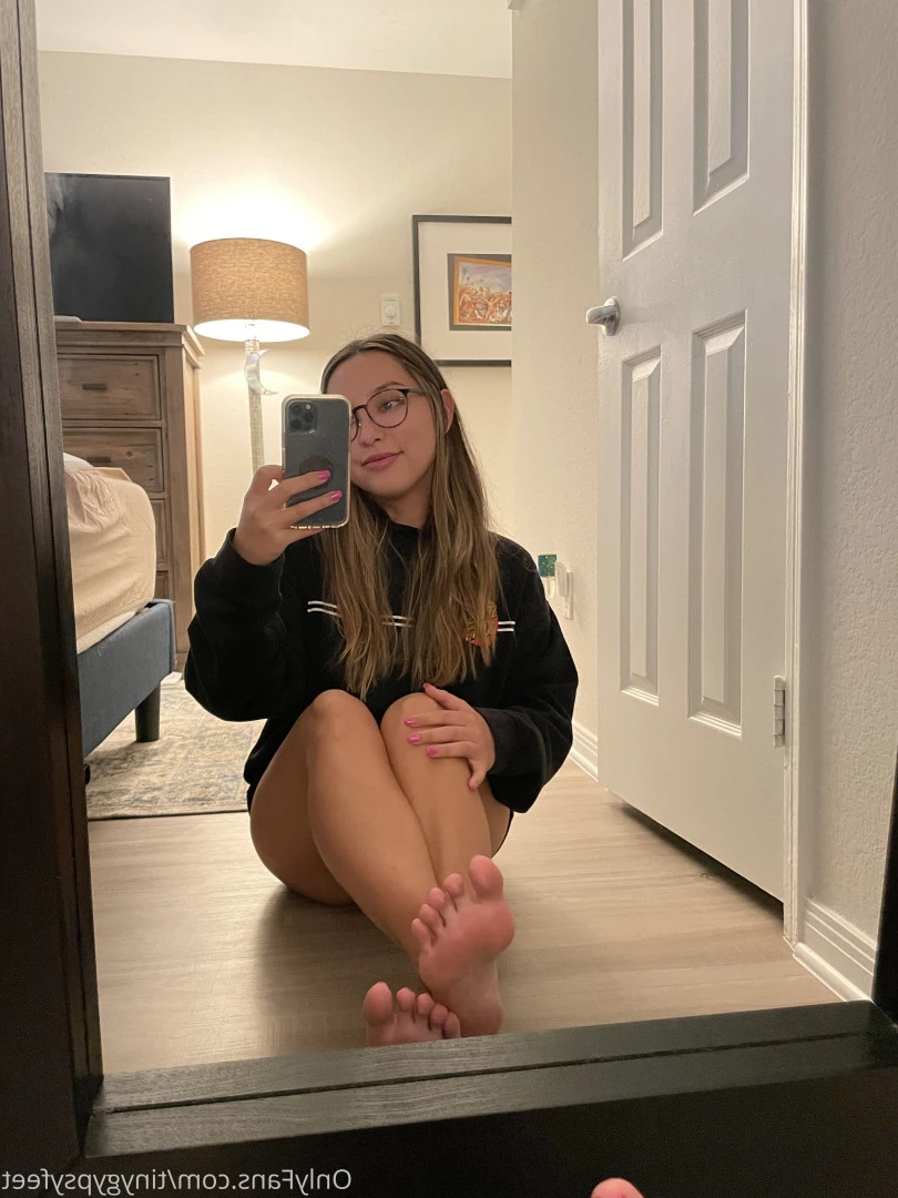 Tiny [ tinygypsyfeet ] Onlyfans leaked photo 7107960 on Hotleaks.tv