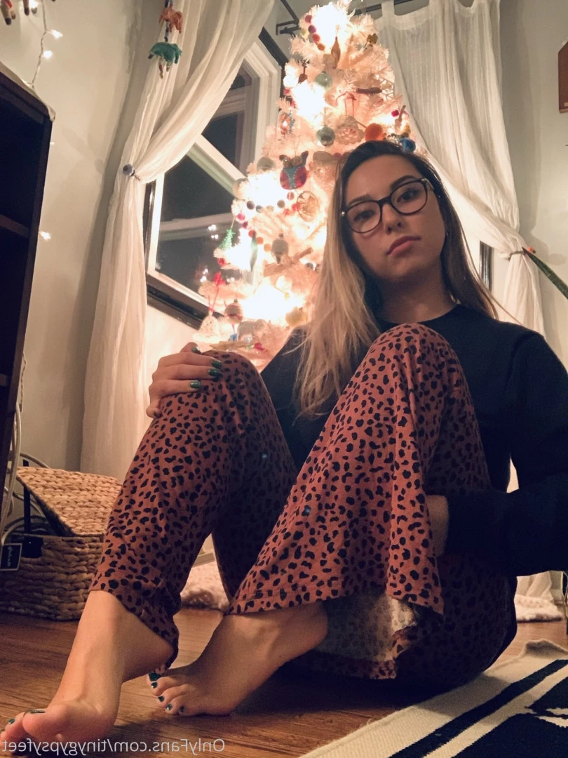 Tiny [ tinygypsyfeet ] Onlyfans leaked photo 7108221 on Hotleaks.tv