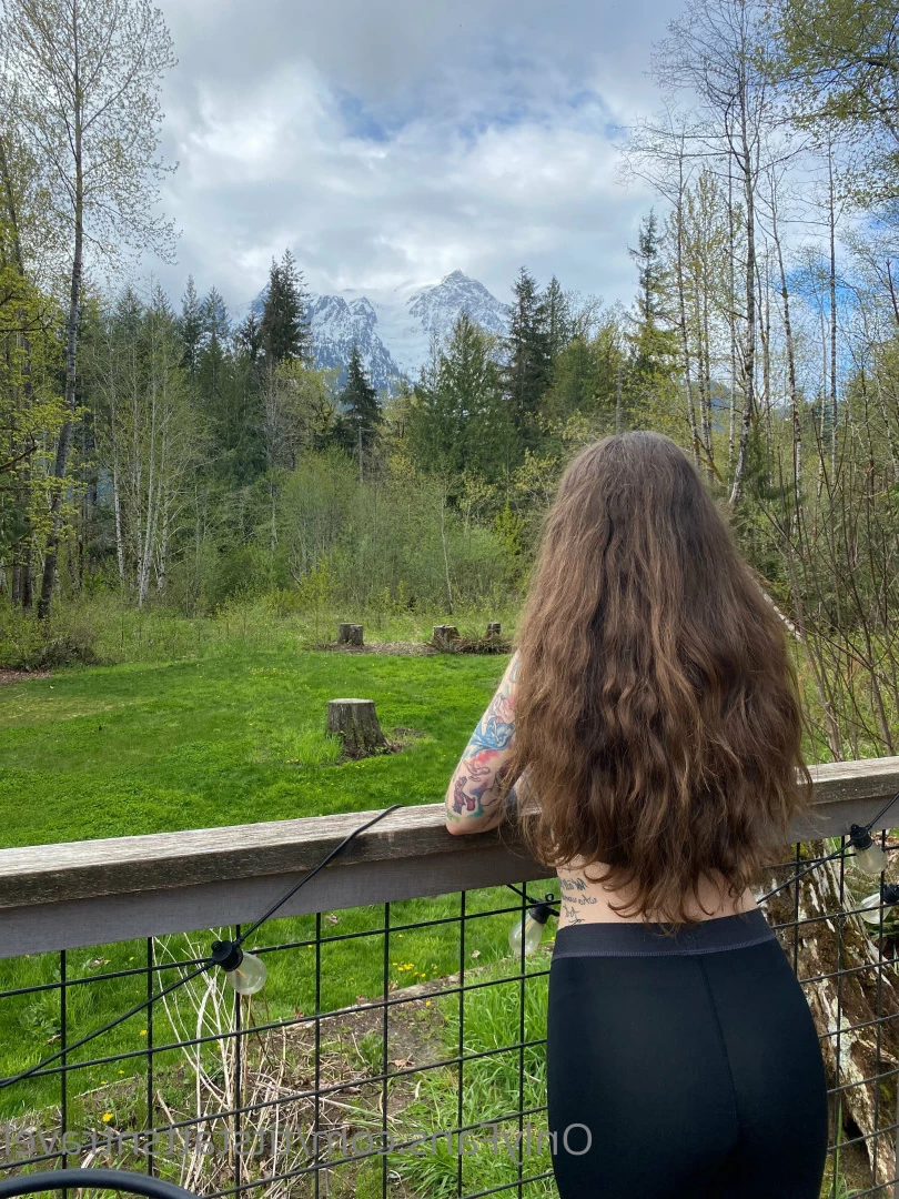Amanda [ titstattsntravel ] Onlyfans leaked photo 7082737 on Hotleaks.tv