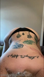 11069047