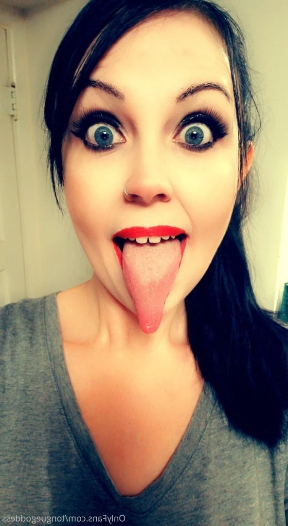 The Tongue Goddess [ tonguegoddess ] Onlyfans leaked photo 6770960 on Hotleaks.tv