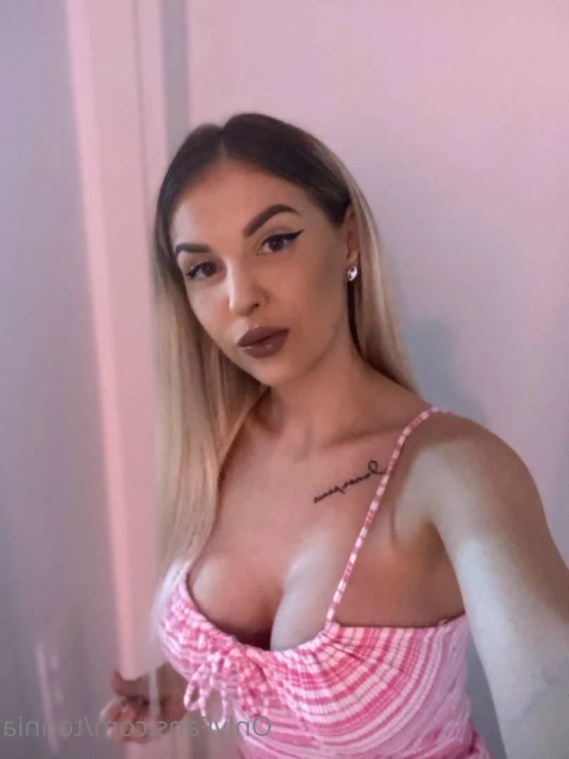 TonniaTaylor [ tonnia ] Onlyfans leaked photo 11069025 on Hotleaks.tv